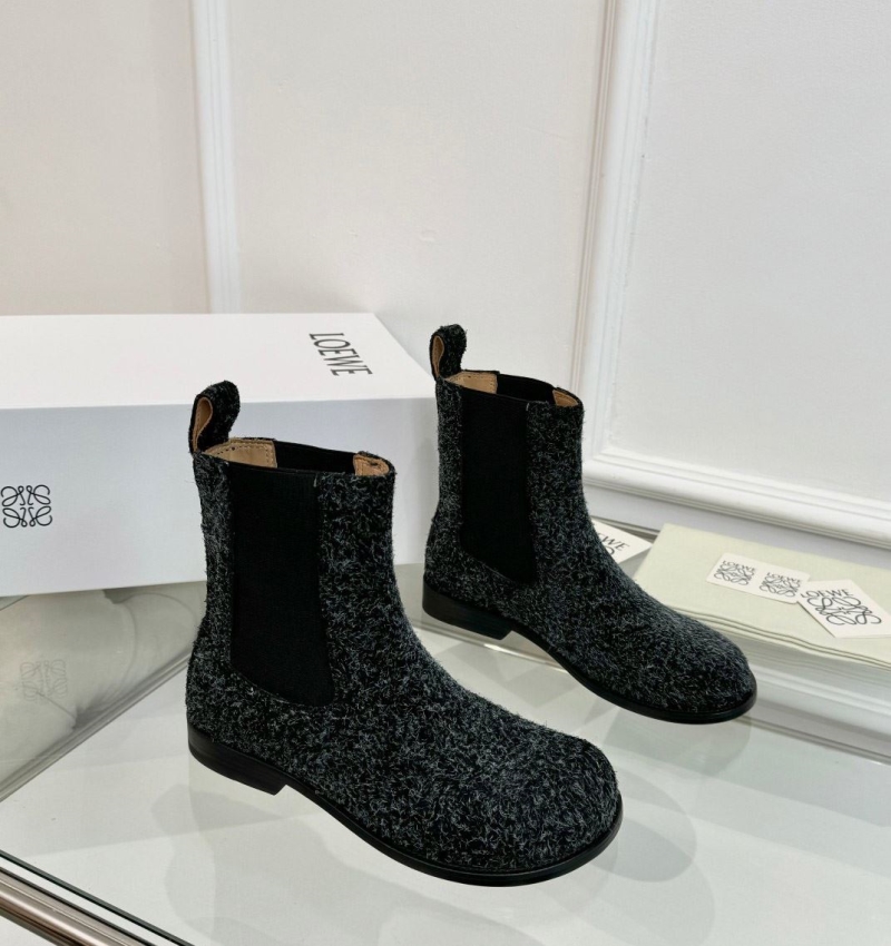 l*ew* boots
